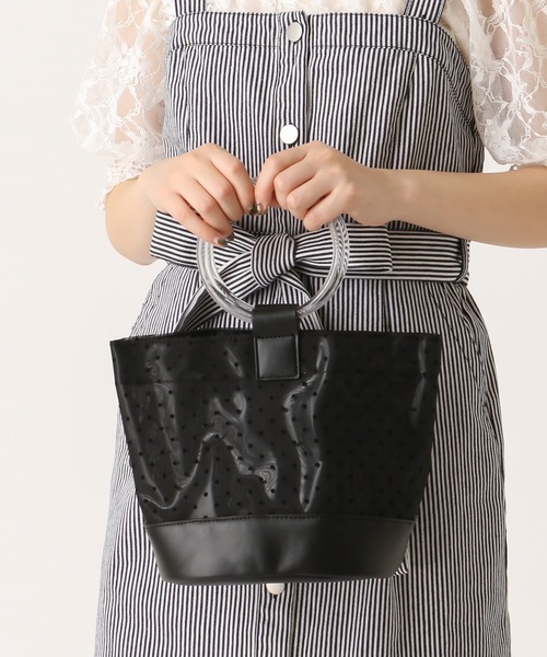 OLIVE des OLIVE（オリーブデオリーブ）の「プラハンドルドットミニトート（トートバッグ・レディース・ブラック/ピンクベージュ・FREE）」の2枚目の写真