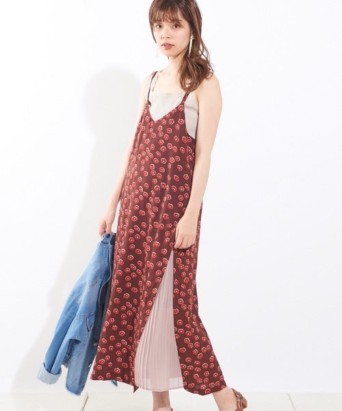 natural couture（ナチュラルクチュール）の「サイドプリーツキャミワンピース（ワンピース・レディース・ブラック/オートミール/ブラウン系その他/キャメル/ストライプ・FREE）」の3枚目の写真