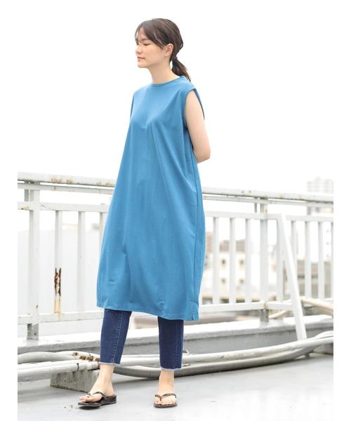 AMERICAN HOLIC(アメリカンホリック)の「・バックボリュームノースリワンピース(ワンピース・レディース・ブラック/ブルーグリーン/ダークベージュ・FREE)」の6枚目の写真