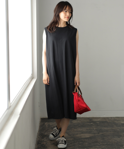 AMERICAN HOLIC(アメリカンホリック)の「・バックボリュームノースリワンピース(ワンピース・レディース・ブラック/ブルーグリーン/ダークベージュ・FREE)」の2枚目の写真