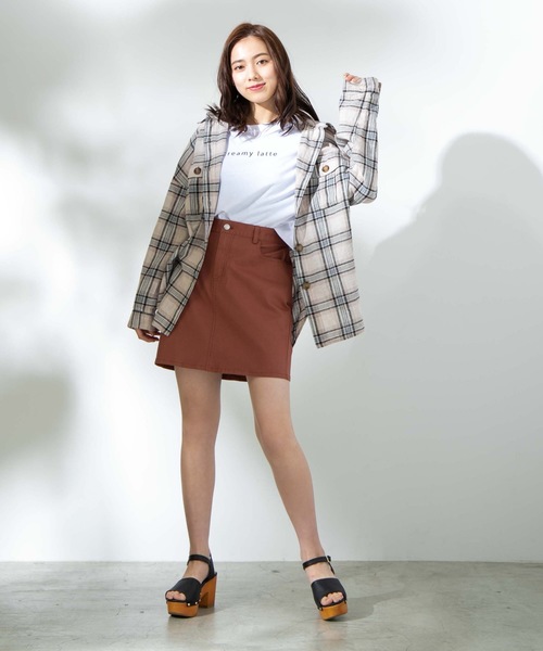 WEGO(ウィゴー)の「WEGO/デイリー起毛ツイルタイトミニスカート(スカート・レディース・ブラック/パープル/カーキ/ベージュ/ブラウン/ナチュラル/ワイン/ダークグリーン・SMALL/MEDIUM/X-SMALL/LARGE)」の11枚目の写真