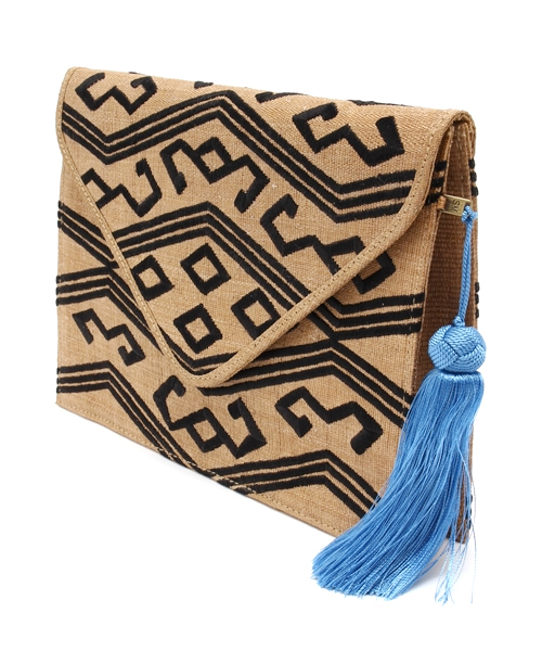 ESTNATION（エストネーション）の「SERPUI MARIE クラッチバッグ（クラッチバッグ・レディース・ベージュ・フリー）」の4枚目の写真