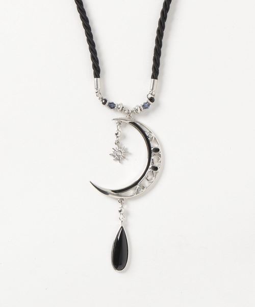 チャイハネ（チャイハネ）の「【チャイハネ】太陽と三日月ネックレス（ネックレス・レディース・ブラック/キャメル/ネイビー/ピンク/ターコイズブルー・FREE）」の2枚目の写真