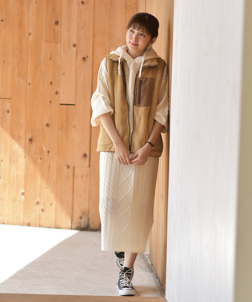 rps（アールピーエス）の「ケーブル編みタイトスカート（スカート・レディース・ベージュ/ネイビー/アイボリー・M）」の20枚目の写真