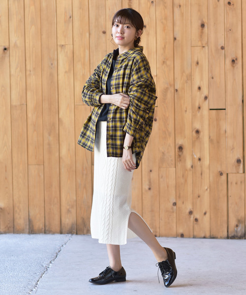 rps（アールピーエス）の「ケーブル編みタイトスカート（スカート・レディース・ベージュ/ネイビー/アイボリー・M）」の17枚目の写真