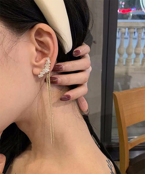 LA VORAGINE(ラ ヴォラジネ)の「立体デザイン多層ジオメトリイヤーカフ風 ピアス(ピアス(両耳用)・レディース・G/H/A/B/C/D/E/F/J/I/O/Q/M/L/K/N/V/T/S/U/W/R/X/Y/P/Z/その他/その他2/その他3/その他4/その他7/その他8/その他6/その他5/その他9/その他1/その他12/その他10/その他11/その他13/その他14/その他15/その他18/その他17/その他16/その他19/その他23/その他20/その他22/その他21・FREE)」の14枚目の写真