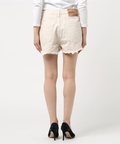 One Tea spoon（ワンティースプーン）の「ONETEASPOON OUTLAWS MID LENGTH DENIM SHORT22634 (ワンティースプーン アウトローズ ミッドレングス デニムショーツ)（デニムパンツ・レディース・アイボリー・26/24）」の11枚目の写真