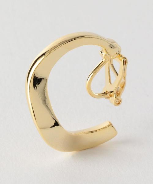 BEAUTY&YOUTH UNITED ARROWS（ビューティーアンドユースユナイテッドアローズ）の「BY ヒネリカーブイヤリング（イヤリング・レディース・シルバー/ゴールド・FREE）」の5枚目の写真