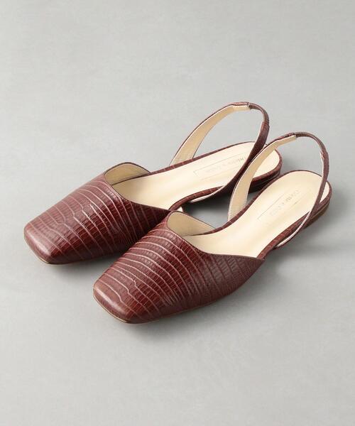 ODETTE E ODILE（オデットエオディール）の「OID スクエアバックベルト FLT10↓↑（パンプス・レディース・ブラック/ベージュ/ホワイト/ダークブラウン/コバルトブルー・22.5cm/23.5cm/24cm/24.5cm/23cm/21.5cm/22cm/25cm）」の3枚目の写真