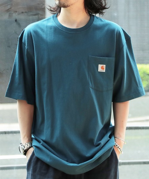 Carhartt(カーハート)の「carhartt(カーハート) ビッグシルエット ポケット半袖 胸ロゴ ワッペン Tシャツ Workwear Pocket 1/2 Sleeve T-Shirts(Tシャツ/カットソー・メンズ・ブラック/ヘザーグレー/ヘザーチャコール/コバルトブルー/ダークブラウン/バーガンディー/ベージュ/グリーン/ネイビー/グレイッシュブルー/エメラルドブルー/グリーン系その他/ホワイト/イエロー系その他/ブルー系その他/オレンジ系その他/レッド系その他/グリーン系その他5/グリーン系その他2/ブラウン系その他/グリーン系その他4/ブラウン系その他2/ブルー系その他3/オレンジ系その他2/ブルー系その他2/グリーン系その他3/イエロー系その他2/ブルー系その他4/テラコッタ/グリーン系その他6/レッド系その他2/オレンジ系3/ブルー系その他5・SMALL/MEDIUM/LARGE/X-LARGE/XX-LARGE/XXX-LARGE)」の17枚目の写真