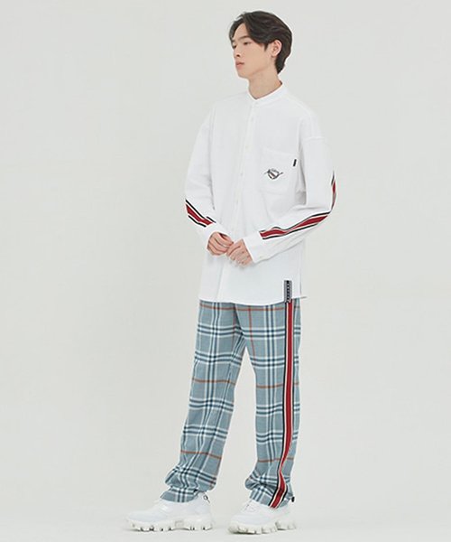 ROMANTIC CROWN(ロマンティッククラウン)の「『ROMANTIC CROWN』HENRY NECK BACK LINE SHIRT/ヘンリーネックバックラインシャツ(シャツ/ブラウス・レディース・ホワイト/ブルー/グレー・L/M)」の12枚目の写真