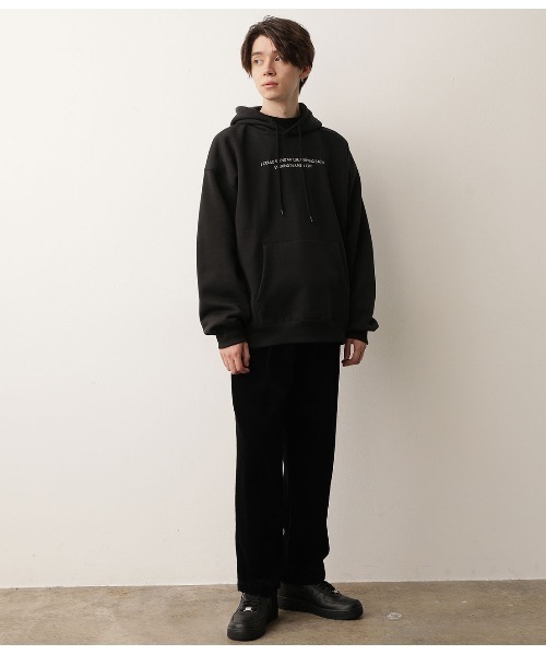 JUNRED(ジュンレッド)の「アートグラフィックルーズプルパーカー(パーカー・メンズ・ホワイト/ブラック/パープル・M/L)」の9枚目の写真