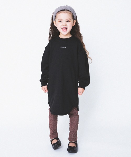 BRANSHES（ブランシェス）の「ワンポイントロゴワンピース（ワンピース・キッズ・ブラック/オリーブ・90cm/110cm/100cm/120cm/130cm/140cm/150cm）」の2枚目の写真