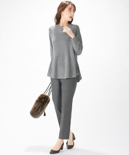 J.PRESS(ジェイプレス)の「【WEB限定】洗えるSEMI WORSTED ポンチョ風 ニット(ニット/セーター・レディース・ベージュ系/ライトグレー系/アイボリー系/グリーン系・T13/T15)」の7枚目の写真