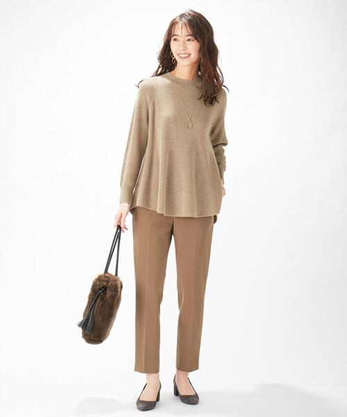 J.PRESS(ジェイプレス)の「【WEB限定】洗えるSEMI WORSTED ポンチョ風 ニット(ニット/セーター・レディース・ベージュ系/ライトグレー系/アイボリー系/グリーン系・T13/T15)」の19枚目の写真