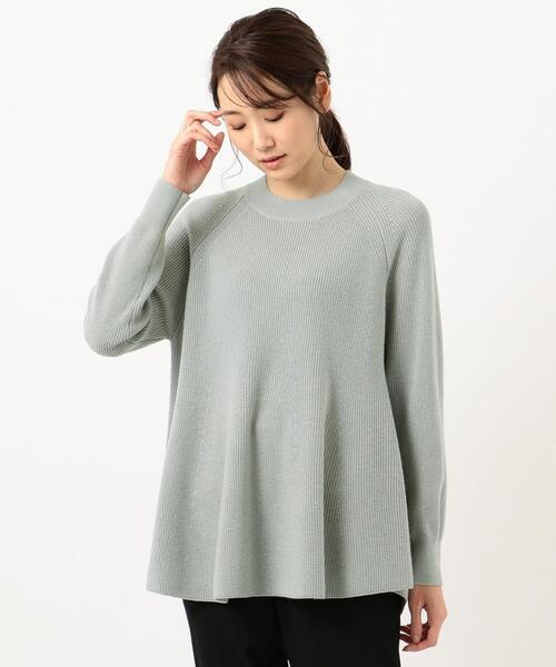 J.PRESS(ジェイプレス)の「【WEB限定】洗えるSEMI WORSTED ポンチョ風 ニット(ニット/セーター・レディース・ベージュ系/ライトグレー系/アイボリー系/グリーン系・T13/T15)」の16枚目の写真