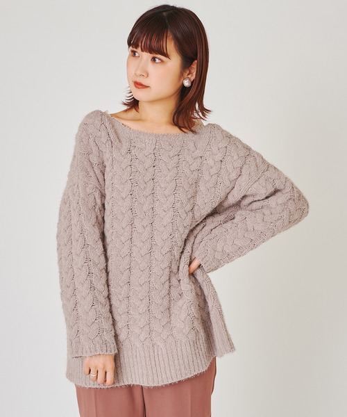 one after another NICE CLAUP（ワンアフターアナザーナイスクラップ）の「フェザーモール前後２Wayニット（ニット/セーター・レディース・ベージュ/サックスブルー/アイボリー/モカ・FREE）」の14枚目の写真