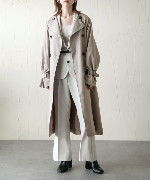 Chillfar(チルファー)の「ノーカラービッグトレンチコート(トレンチコート・レディース・ピンク/ブルー/グレイッシュベージュ/ベージュ/サンドベージュ・LARGE/MEDIUM)」の21枚目の写真
