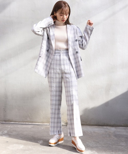 one after another NICE CLAUP（ワンアフターアナザーナイスクラップ）の「パワショルリブハイネックニット（ニット/セーター・レディース・アイボリー/オフホワイト/ベージュ/ミント・FREE）」の22枚目の写真