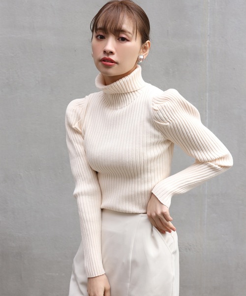 one after another NICE CLAUP（ワンアフターアナザーナイスクラップ）の「パワショルリブハイネックニット（ニット/セーター・レディース・アイボリー/オフホワイト/ベージュ/ミント・FREE）」の10枚目の写真