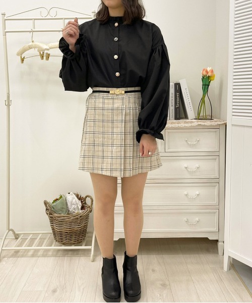 apres jour（アプレジュール）の「イロイロボタンフリルハイネックブラウス【ZOZOTOWN限定アイテム】（シャツ/ブラウス・レディース・アイボリー/ラベンダー/オフホワイト/ブラック・フリー/X-LARGE）」の22枚目の写真