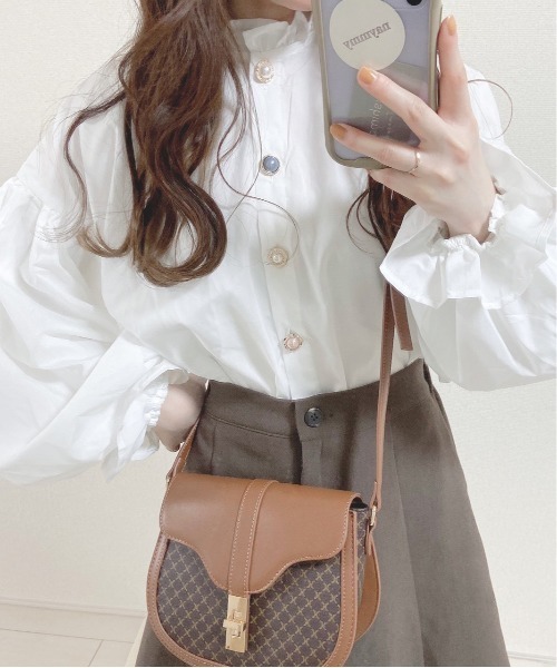 apres jour（アプレジュール）の「イロイロボタンフリルハイネックブラウス【ZOZOTOWN限定アイテム】（シャツ/ブラウス・レディース・アイボリー/ラベンダー/オフホワイト/ブラック・フリー/X-LARGE）」の12枚目の写真