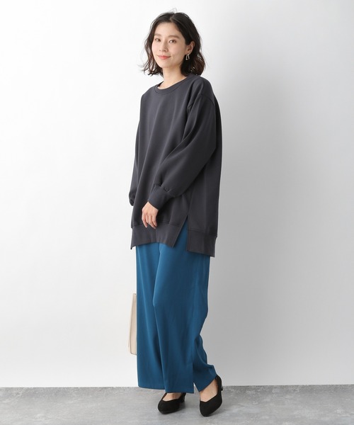 LEPSIM（レプシィム）の「スリットキレイ見えプルオーバー　928765（スウェット・レディース・チャコールグレー/ミント/オレンジ/グレイッシュベージュ・FREE）」の19枚目の写真