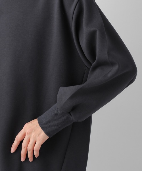 LEPSIM（レプシィム）の「スリットキレイ見えプルオーバー　928765（スウェット・レディース・チャコールグレー/ミント/オレンジ/グレイッシュベージュ・FREE）」の20枚目の写真