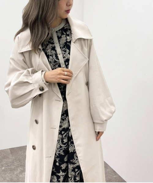 apres jour mignon（アプレジュールミニョン）の「ロングトレンチコート【ZOZOTOWN限定アイテム】（トレンチコート・レディース・ライトベージュ/ベージュ・フリー/X-LARGE）」の13枚目の写真