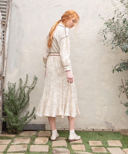 idem（イデム）の「line flower mermaid skirt/ラインフラワー  