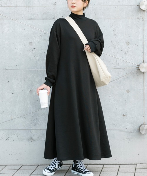Ambre Neige(アンブルネージュ)の「カットソーボリュームワンピース/【WEB/EC限定商品】(ワンピース・レディース・ブラック/オフホワイト・FREE)」の8枚目の写真