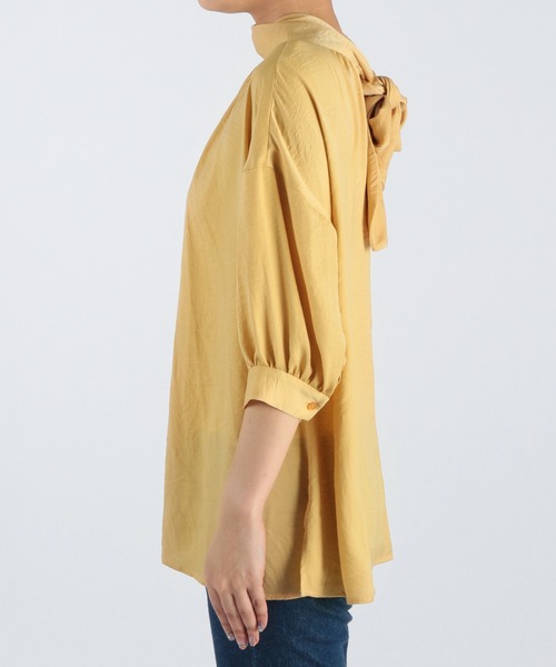 Andemiu（アンデミュウ）の「ヴィンテージサテンブラウス936769（シャツ/ブラウス・レディース・オフホワイト/イエロー/ライトグリーン・FREE）」の19枚目の写真