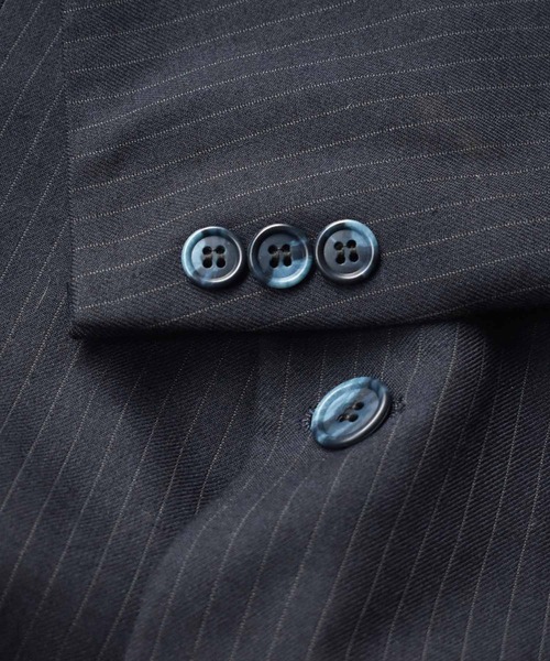 VINTAGE（ヴィンテージ）の「【ヴィンテージ古着】ストライプ柄 テーラードジャケット（テーラードジャケット・メンズ・ネイビー・LARGE）」の6枚目の写真