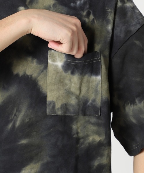 JOURNAL STANDARD（ジャーナルスタンダード）の「【WEB限定】タイダイ ビッグシルエット ポケットTシャツ（Tシャツ/カットソー・メンズ・ネイビー/ブラック/カーキ/ホワイト/サックスブルー・LARGE/X-LARGE/MEDIUM）」の14枚目の写真