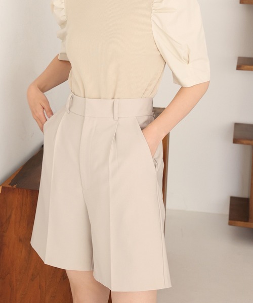 one after another NICE CLAUP(ワンアフターアナザーナイスクラップ)の「ベーシックハーフパンツ(その他パンツ・レディース・アイボリー/ブラック・FREE)」の1枚目の写真