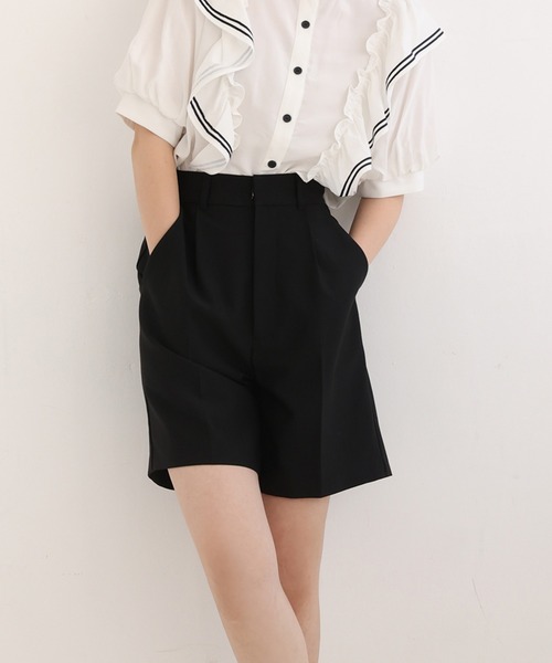 one after another NICE CLAUP(ワンアフターアナザーナイスクラップ)の「ベーシックハーフパンツ(その他パンツ・レディース・アイボリー/ブラック・FREE)」の2枚目の写真