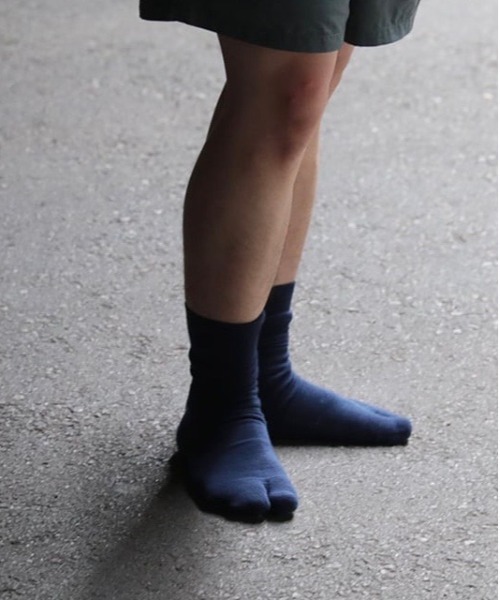 NODAL(ノーダル)の「NODAL/ノーダル NEW STANDARD SOCKSニュースタンダードソックス(ユニセックス)(ソックス/靴下・メンズ・ホワイト/カーキ/ブラック/ネイビー/イエロー/レッド/ブルー/ホワイト系その他/グリーン/パープル/ライトブルー/ピンク/ライトグリーン/ヘザーグレー/ダークグリーン系/オレンジ/レッド系/ゴールド/ロイヤルブルー/ピーコックグリーン系/ブルーグレー/ダークパープル/スモークピンク/ベージュ/コーラルピンク/コバルトブルー・FREE)」の14枚目の写真