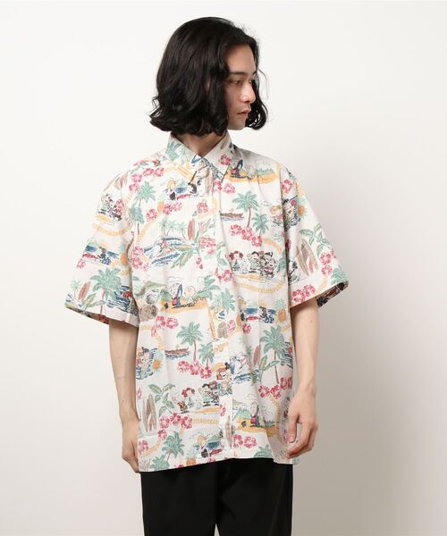 reyn spooner（レインスプーナー）の「【PEANUTS×REYN SPOONER】（UN）アロハシャツ CLASSIC BUTTONFRONT（シャツ/ブラウス・メンズ・ブルー/ホワイト・MEDIUM/LARGE）」の2枚目の写真