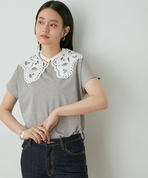 ADAM ET ROPE'(アダムエロペ)の「レースカラー付きプルオーバー(Tシャツ/カットソー・レディース・ホワイト/ライトグレー/ブラック・FREE)」の3枚目の写真