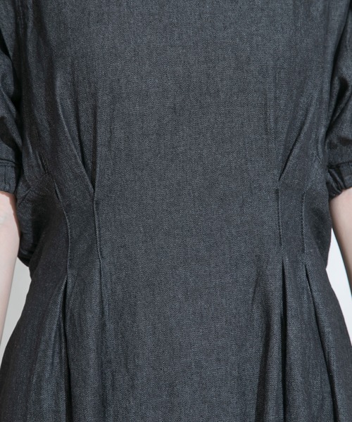 Newlyme（ニューリーミー）の「タックショルダーデニムワンピース（ワンピース・レディース・ブルー/インディゴブルー/ブラック・MEDIUM）」の15枚目の写真