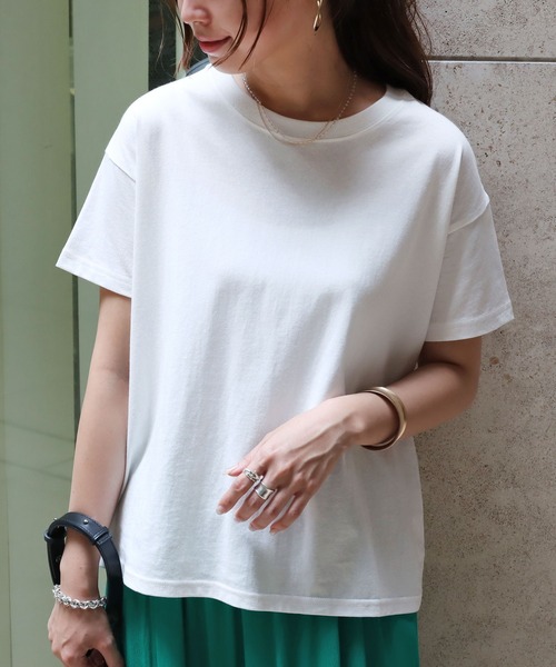 andme(アンドミー)の「USAコットン半袖クルーネックTシャツ(Tシャツ/カットソー・レディース・チャコールグレー/ブラック/オフホワイト/グリーン/キナリ・M/L)」の22枚目の写真