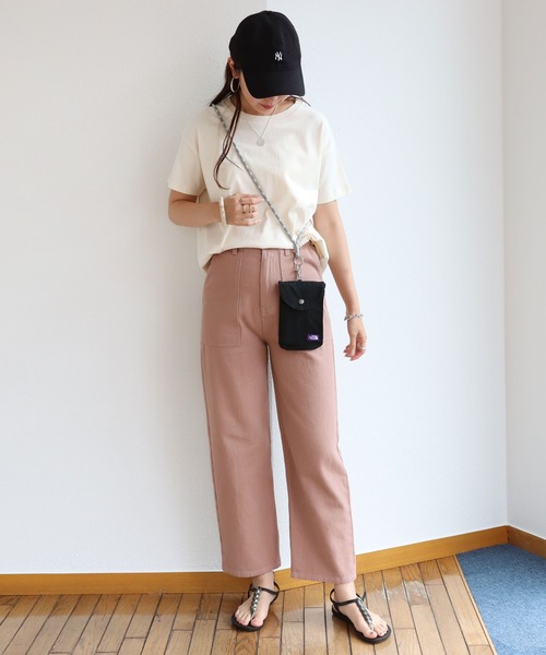 andme(アンドミー)の「USAコットン半袖クルーネックTシャツ(Tシャツ/カットソー・レディース・チャコールグレー/ブラック/オフホワイト/グリーン/キナリ・M/L)」の6枚目の写真