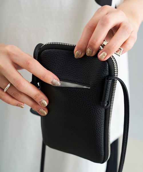 DouDou(ドゥドゥ)の「機能ミニポシェット(ショルダーバッグ・レディース・ブラック/ブラウン/ライトベージュ・FREE)」の10枚目の写真