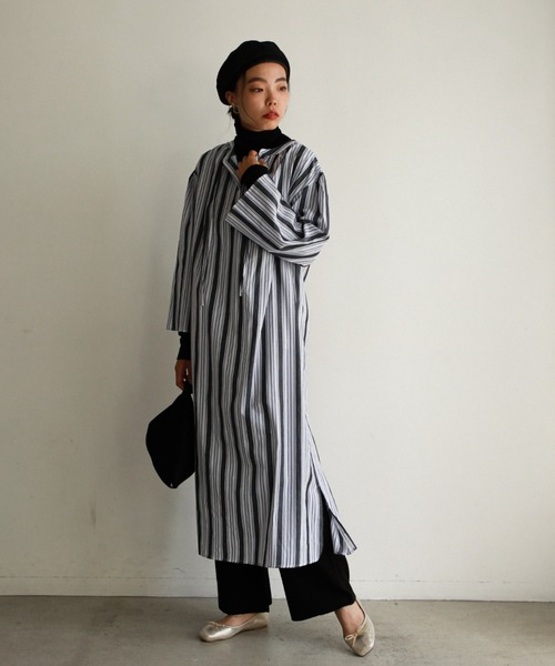 feepur（フェピュール）の「ロングカフタンワンピース（ワンピース・レディース・アイボリー/ピンク/ブラック/ホワイト×ネイビー・MEDIUM）」の15枚目の写真