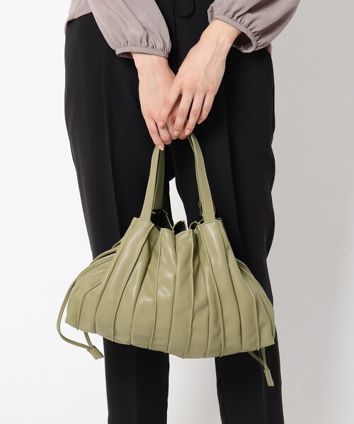 THE SHOP TK （ザ ショップ ティーケー ）の「◆レザープリーツ2WAYトートバック（トートバッグ・レディース・ブラック/カーキ/キャメル・99）」の5枚目の写真