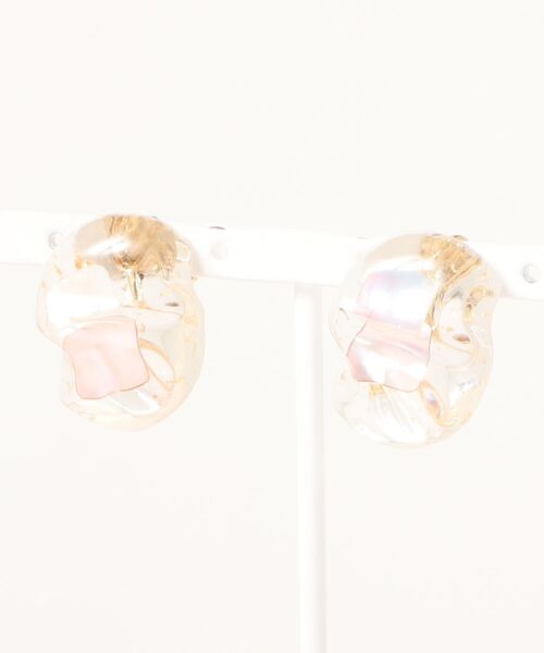 natural couture（ナチュラルクチュール）の「うねうねイヤリング（イヤリング・レディース・ピンク/イエロー/ホワイト・FREE）」の3枚目の写真