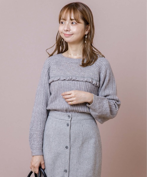 flower（フラワー）の「レースフリルニット（ニット/セーター・レディース・グレー/アイボリー・FREE）」の9枚目の写真