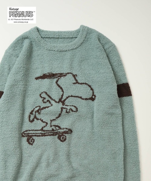 PEANUTS(ピーナッツ)の「【PEANUTS】スヌーピー シャギーニットプルオーバー(スウェット・レディース・オフホワイト/モカ/ブルーグリーン・SMALL/MEDIUM/LARGE/X-LARGE)」の3枚目の写真