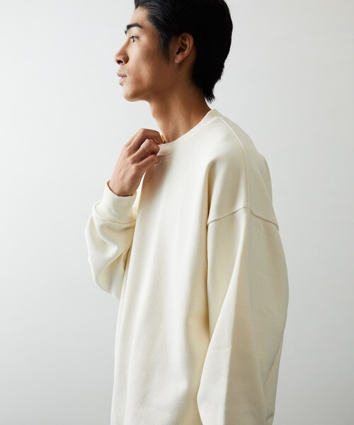 FREAK'S STORE（フリークスストア）の「ヘビーウェイト 裏毛スウェット クルーネック プルオーバー（スウェット・メンズ・ブラック/ネイビー/グレー/オフホワイト/カーキ/モスグリーン・SMALL/MEDIUM/LARGE）」の2枚目の写真