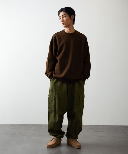 FREAK'S STORE（フリークスストア）の「ヘビーウェイト 裏毛スウェット クルーネック プルオーバー（スウェット・メンズ・ブラック/ネイビー/グレー/オフホワイト/カーキ/モスグリーン・SMALL/MEDIUM/LARGE）」の8枚目の写真